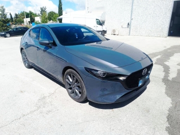 Mazda 3 2.0 M Hybrid Υβριδικό βενζίνη mod 03-2019 EYRO 6D ME 41.000 KM TIMH 15.900 ART 36